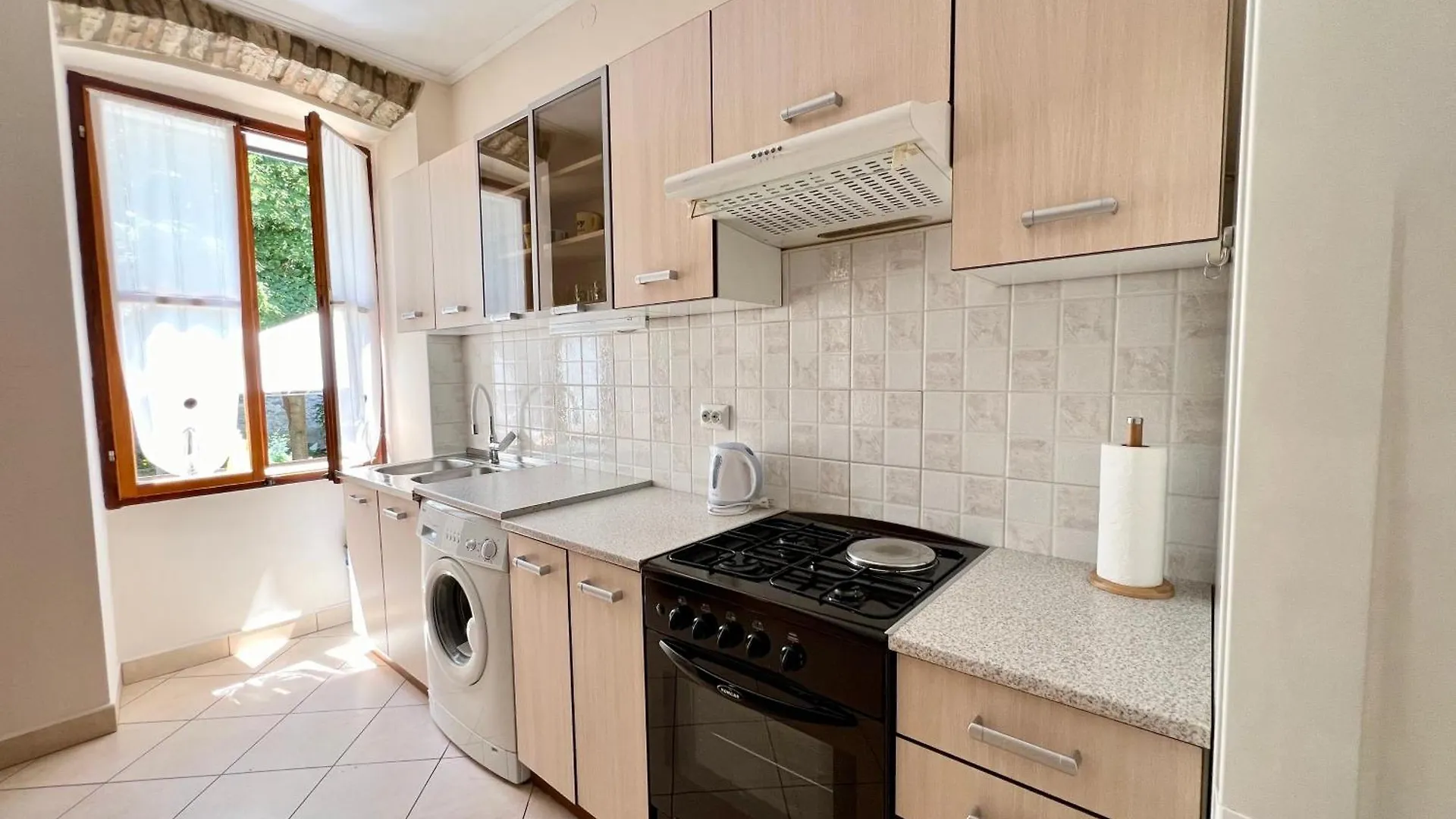 V&V Apartment Pula 0*,  Croacia